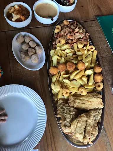 restaurante-toca-do-abutre-ilha-do-mel-pr