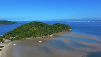 Sequência é de fotos tirada do Farol das encantadas do trapiche das encantadas do lanço do campo da bacia da sereia e da Prainha de encantadas Todas e