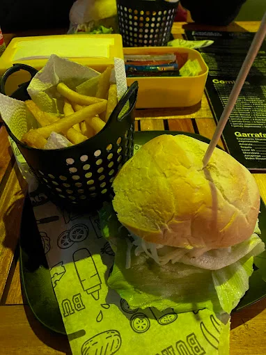 Hamburguer Cavalo Marinho Bar e Restaurante